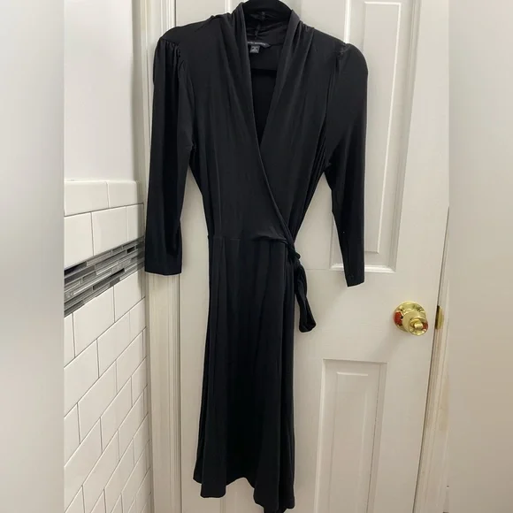 banana republic black wrap dress Banana Republic Wrap Dress 4 Black Jacquard Long Sleeve Silky Washable NEW